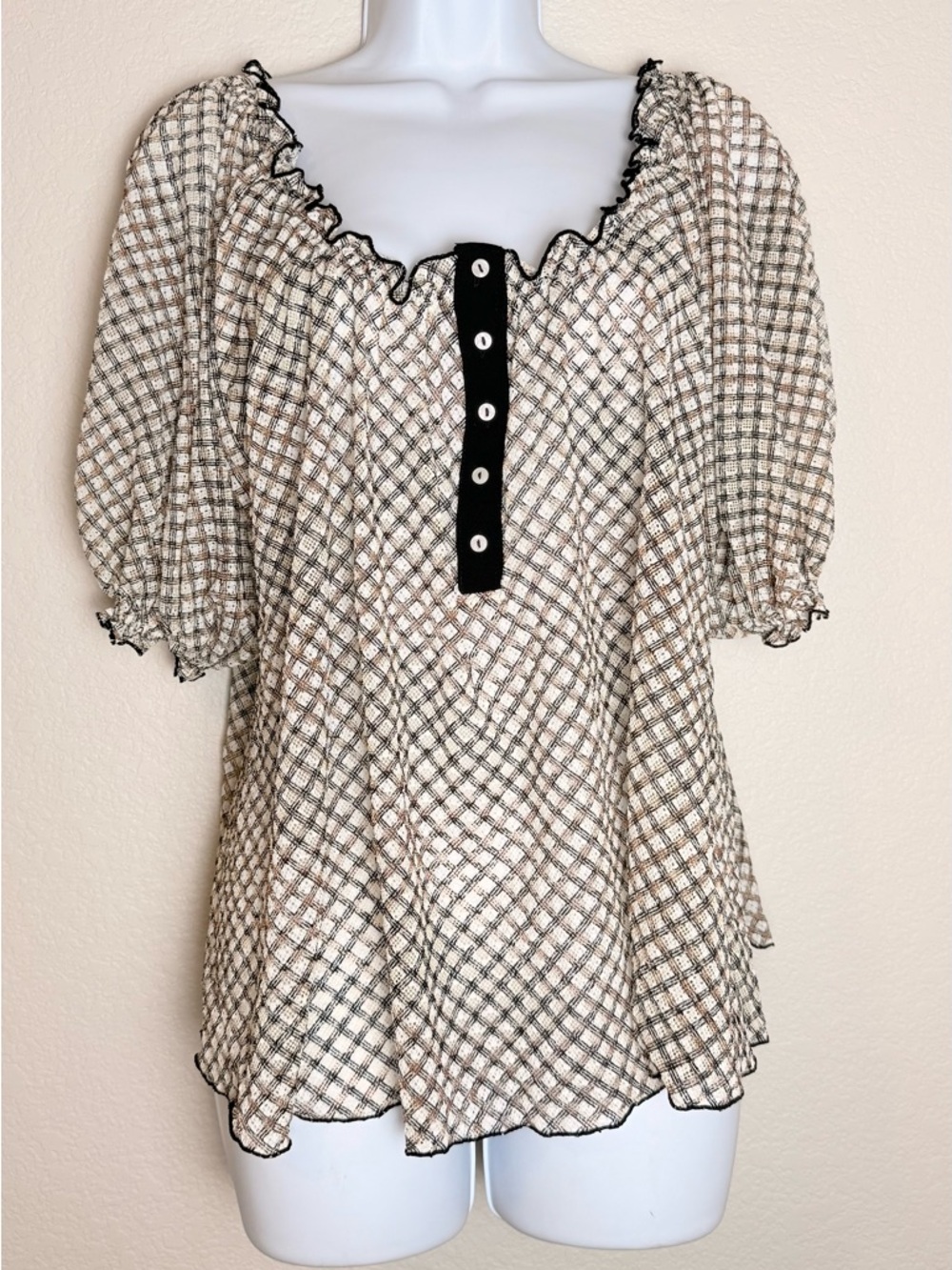 FREE PEOPLE Astra Peasant Top Puff Short Sleeve Boho Geometric Beige Size M
